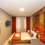 Leon * 伊斯坦布尔