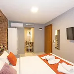 Leon * 伊斯坦布尔