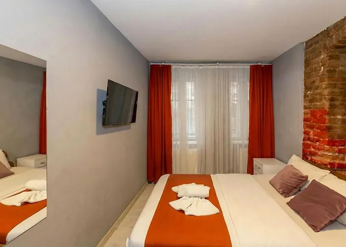 Leon Istanbul